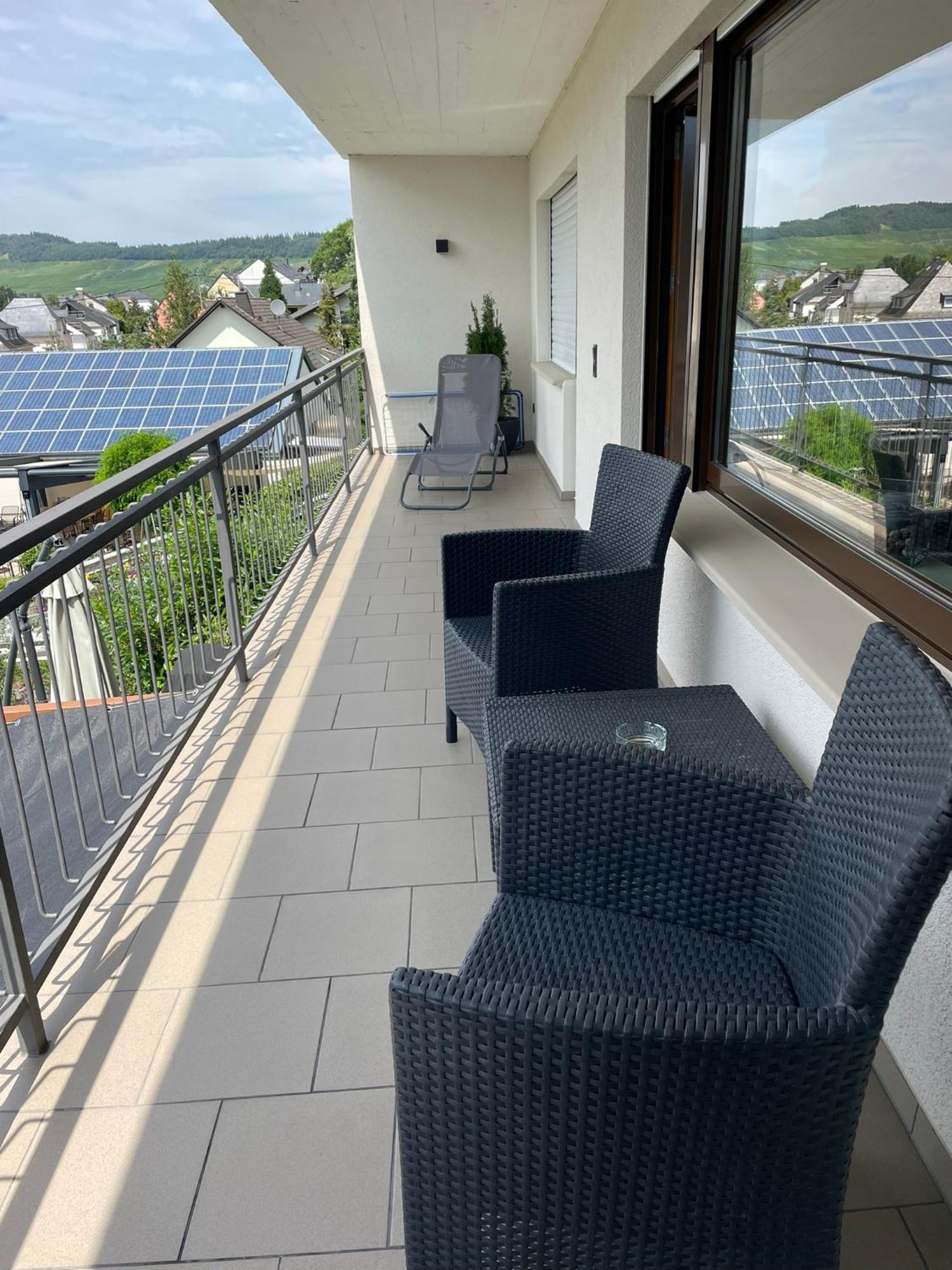 Appartement Im Kirchberg à Lieser Extérieur photo